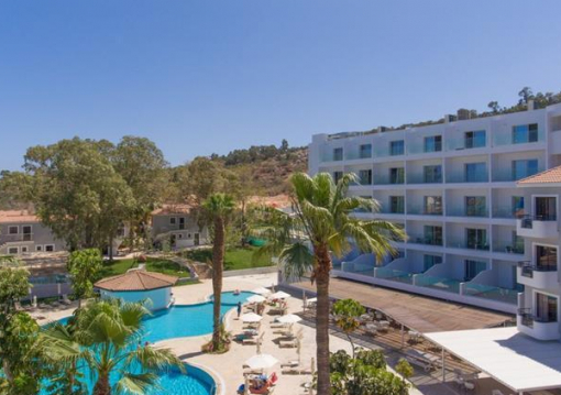 Dél-Ciprus Protaras utazás Narcissos Waterpark Resort