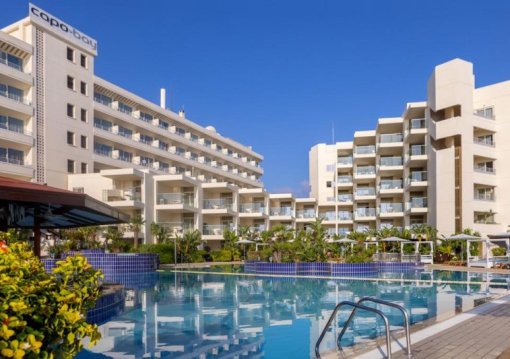 Dél-Ciprus utazás Capo Bay Hotel