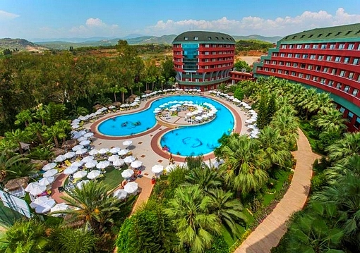 Alanya utazás Delphin Deluxe Resort Hotel 5*