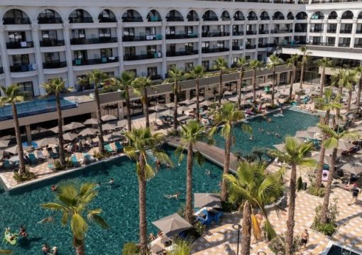 Durres Golem utazás Hotel Fafa Aqua Palace