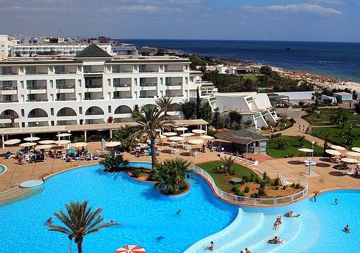 Sousse utazás El Mouradi Palm Marina