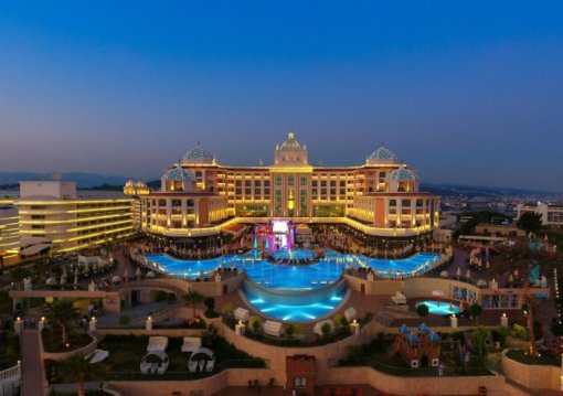 Alanya utazás Litore Resort Hotel & Spa