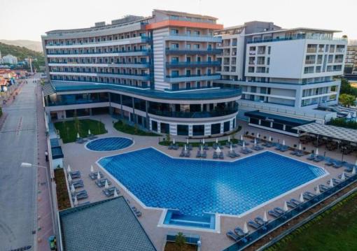 Alanya utazás Lonicera Premium Hotel