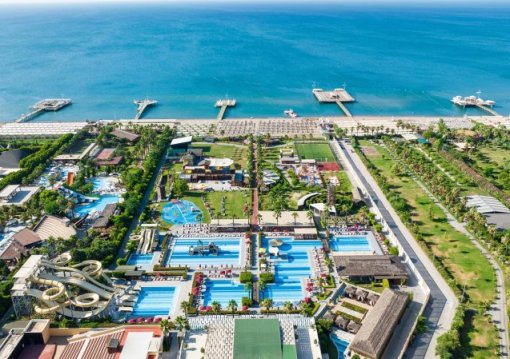 Antalya utazás Aska Lara