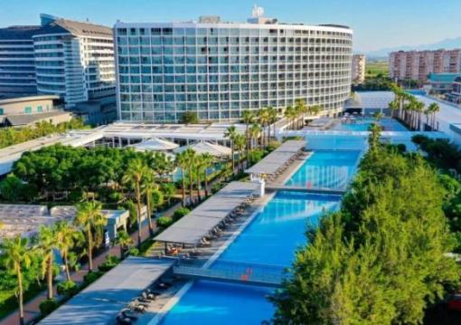 Antalya utazás Crystal Centro Pearl Collection