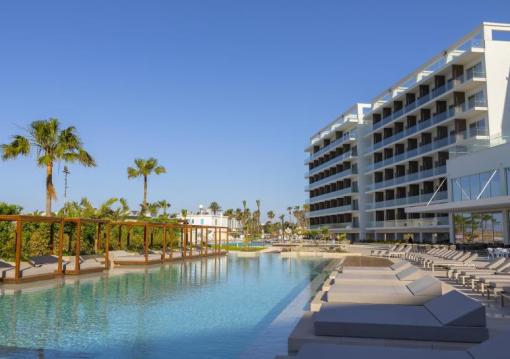 Dél-Ciprus utazás Chrysomare Beach Hotel
