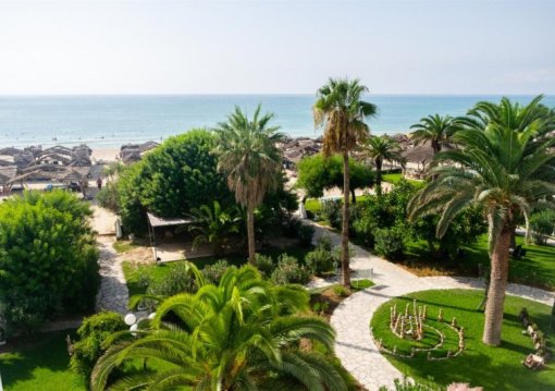 Hammamet utazás The Orangers Beach Resort & Bungalows