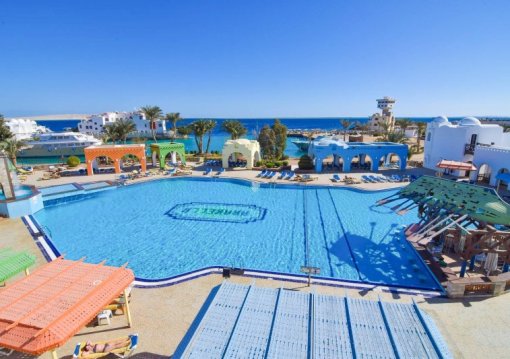 Hurghada utazás Arabella Azur Resort