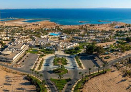Hurghada utazás Coral Beach Resort Hurghada By Sunrise