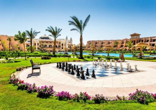 Hurghada utazás Jasmine Palace Resort