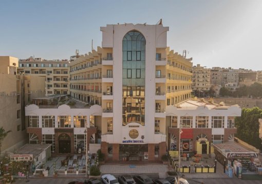 Hurghada utazás Roma Dexon Hotel & Aqua Park