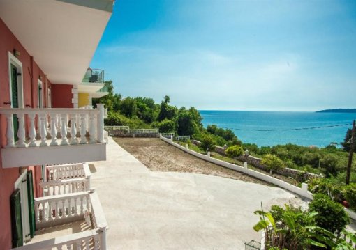 Kefalonia utazás Agios Gerasimos apartmanház