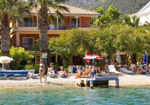 Lefkada-sziget utazás Eva Beach