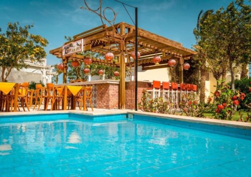 Makadi Bay utazás Jaz Palmariva Beach