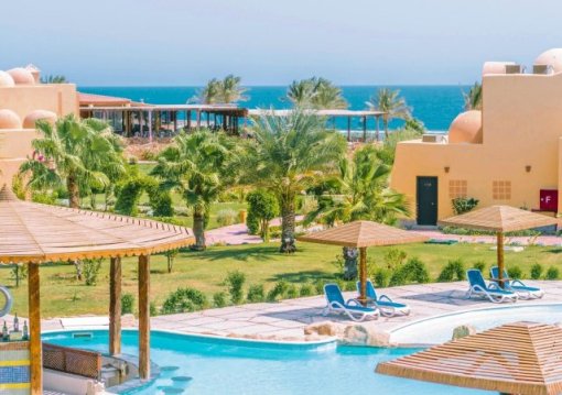 Marsa Alam utazás Wadi Lahmy Azur Resort