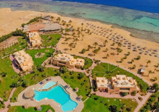 Marsa Alam utazás Wadi Lahmy Azur Resort