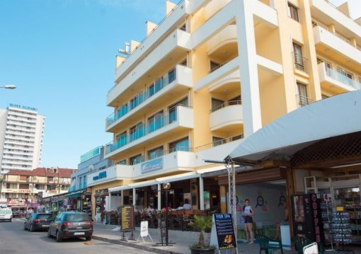 Napospart utazás Atol