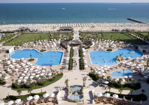 Napospart utazás Dit Majestic Beach Resort