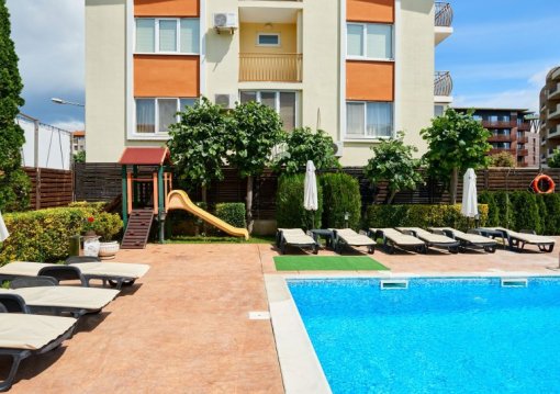 Napospart utazás Hotel Forum