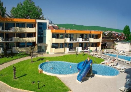 Napospart utazás Hotel Glarus