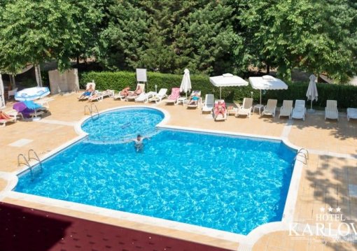 Napospart utazás Hotel Karlovo
