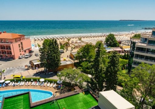 Napospart utazás Hotel MPM Astoria