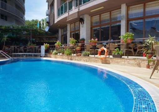 Napospart utazás Hotel Sea Breeze