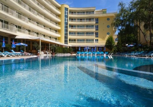 Napospart utazás Hotel Wela