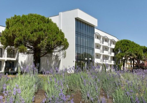 Napospart utazás Ihotel Sunny Beach