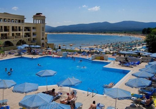 Napospart utazás Marina Royal Palace