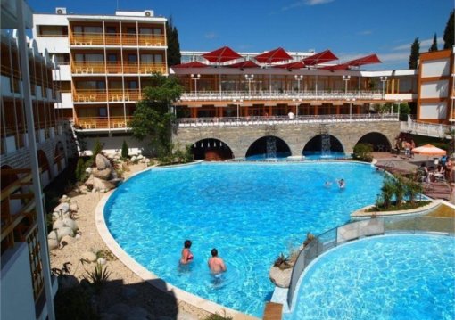 Napospart utazás Nessebar Beach