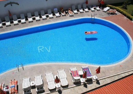 Napospart utazás Rose Village Apart