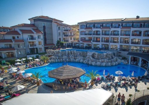 Napospart utazás Vineyards Hotel