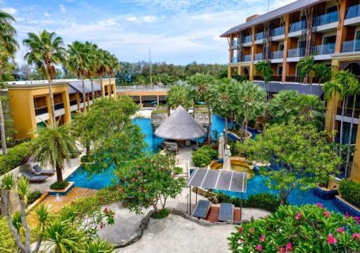 Phuket utazás Rawai Palm Beach Resort 