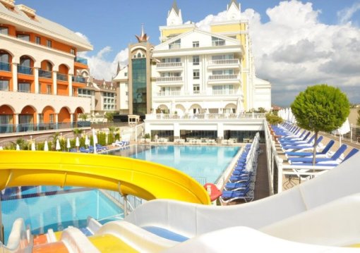 Side utazás Dream World Resort Hotel