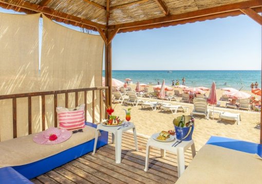 Side utazás Selenium Hotel