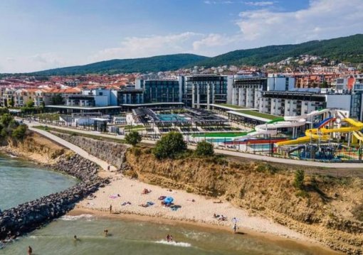 Szveti Vlasz utazás Voya Beach