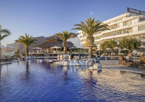 Tenerife utazás Barcelo Santiago