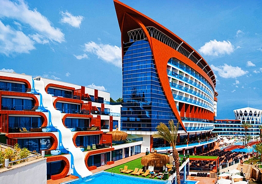 Alanya utazás Granada Luxury Okurcalar