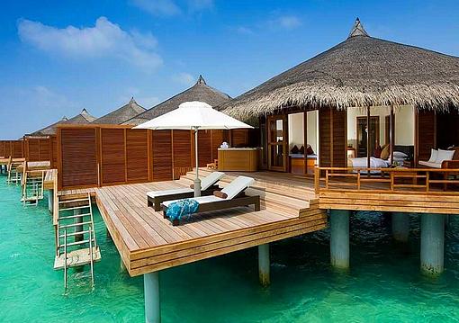 Maldív-szigetek utazás Hotel Kuramathi Island Resort