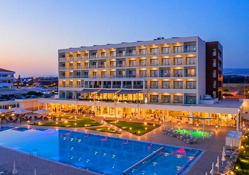 Dél-Ciprus Paphos utazás Hotel Louis Ivi Mare