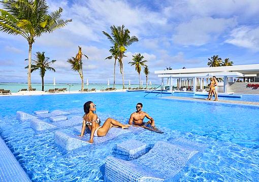 Maldív-szigetek utazás Hotel RIU Atoll