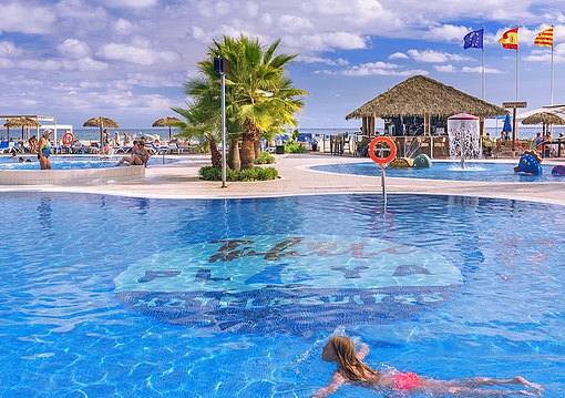 Costa Brava Santa Susanna utazás Hotel Tahiti Playa