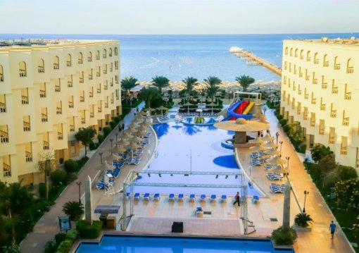 Hurghada utazás Amc Royal Hotel & Spa