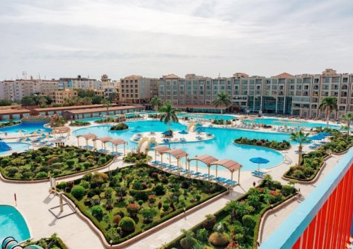 Hurghada utazás Caesar Palace Aqua Park Alora Resort By Sunrise