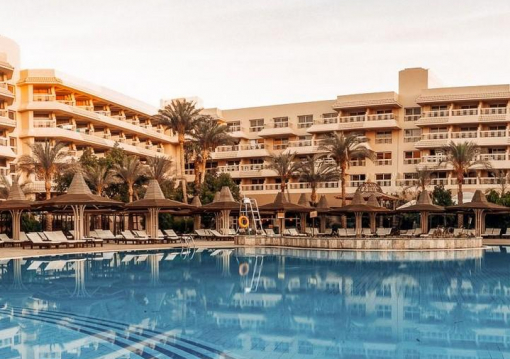 Hurghada utazás Sindbad Club