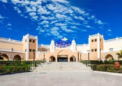 Hurghada utazás Jasmine Palace Resort