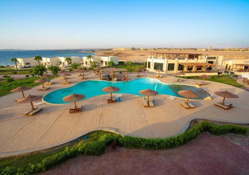 Hurghada utazás New Eagles Aqua Park Resort