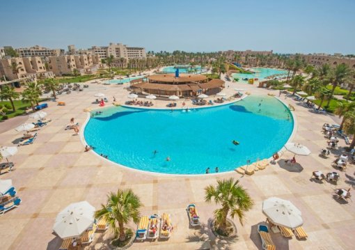 Hurghada utazás Royal Lagoons Resort & Aqua Park