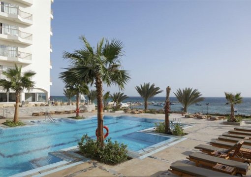 Hurghada utazás Royal Star Beach Resort